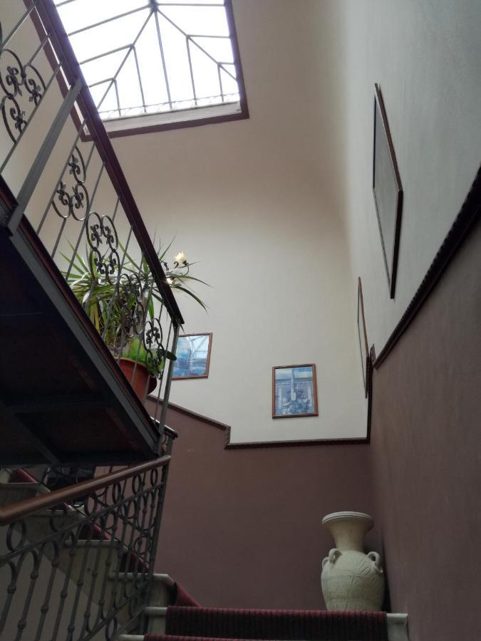 Hotel Biscari Katanya Dış mekan fotoğraf