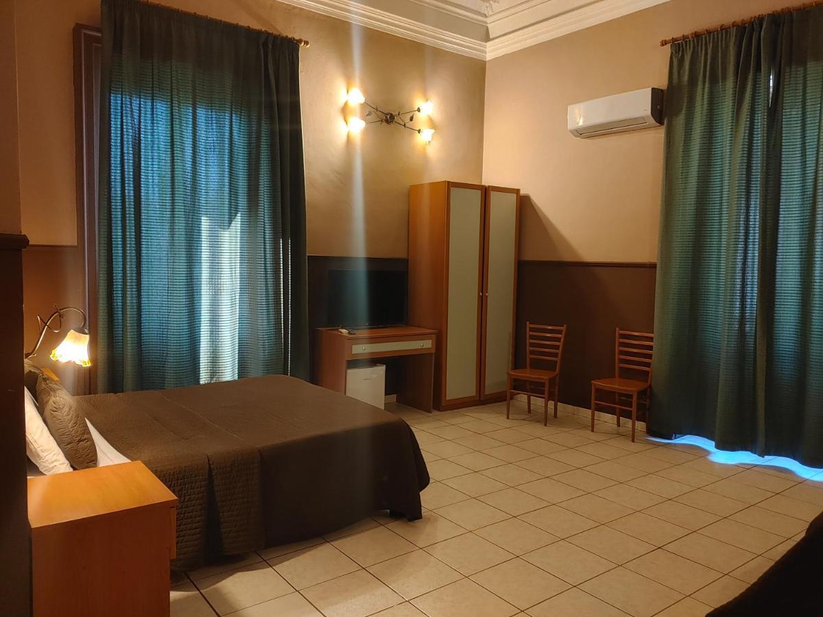 Hotel Biscari Katanya Dış mekan fotoğraf