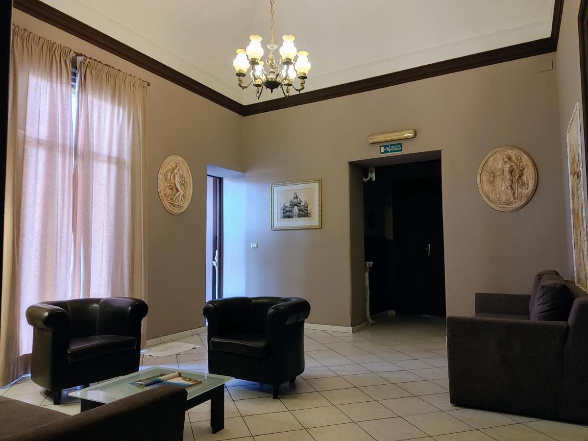 Hotel Biscari Katanya Dış mekan fotoğraf
